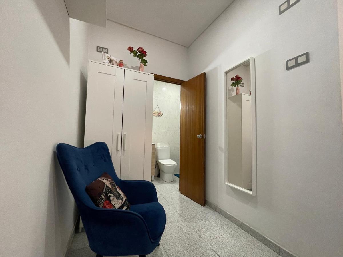 Plaza Universidad Rooms Barcelona Exterior photo